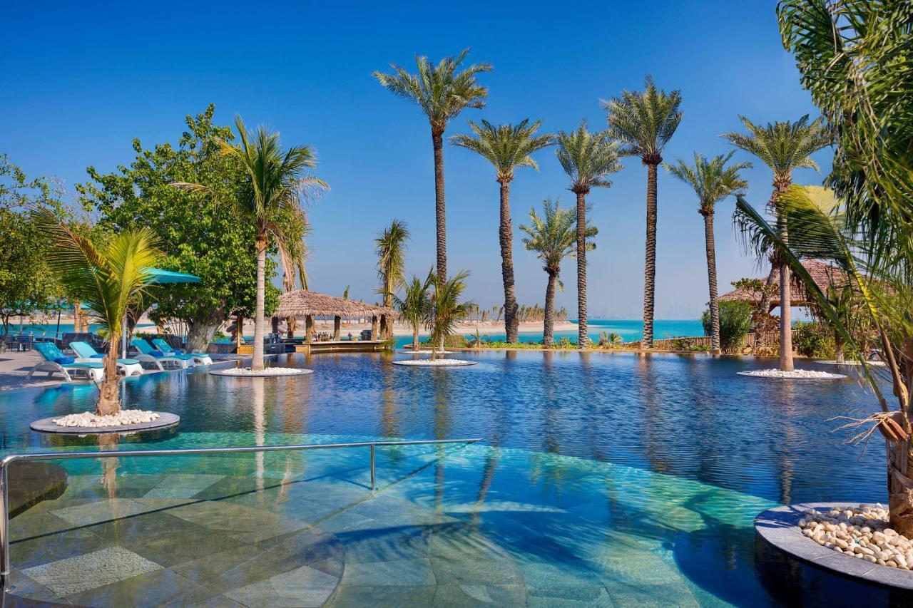 Anantara World Islands Dubai Resort Exterior photo