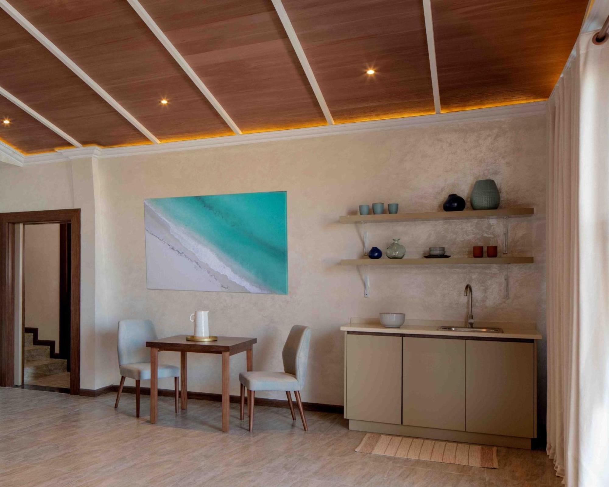 Anantara World Islands Dubai Resort Room photo